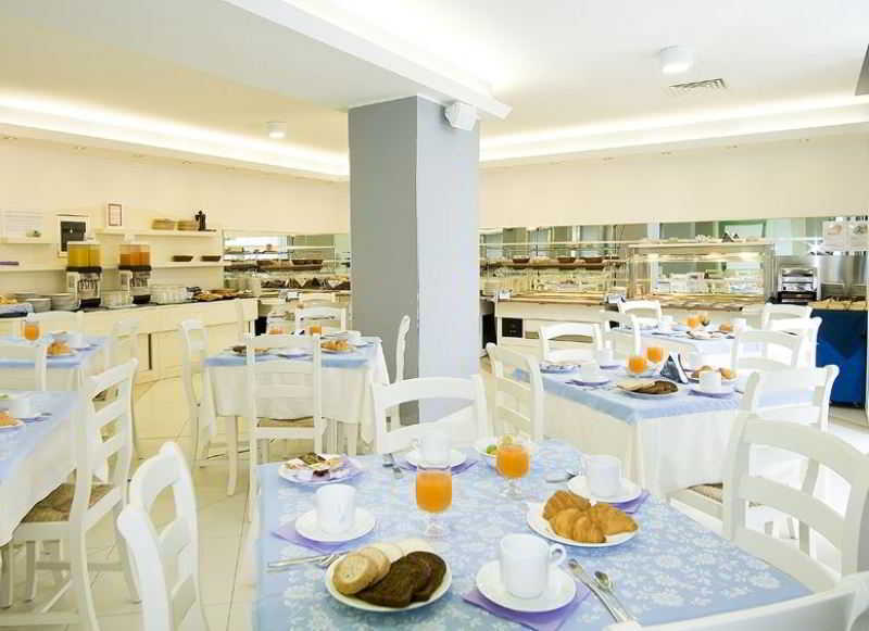 Hotel Bolivar Lido di Jesolo Bagian luar foto