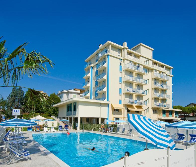 Hotel Bolivar Lido di Jesolo Bagian luar foto
