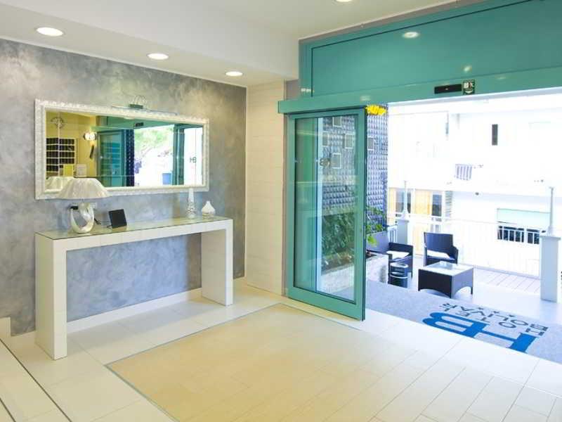 Hotel Bolivar Lido di Jesolo Bagian luar foto